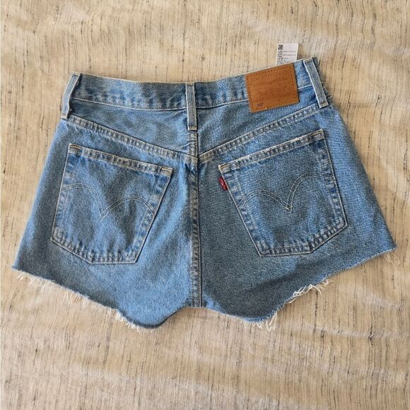 Levi’s 501 Original Jeans Cutoff Short – 27 - Picture 2 of 4